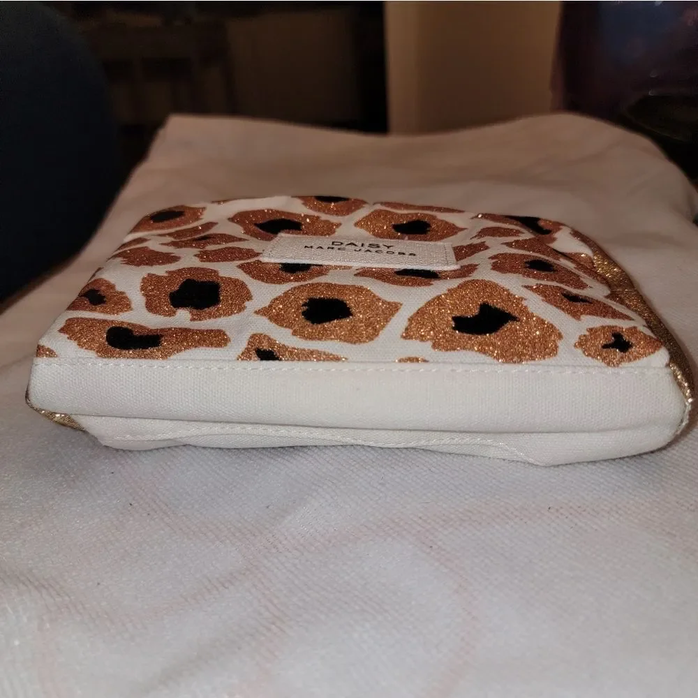 Marc Jacobs Daisy Zippered Makeup Travel Cosmetic Bag Cheetah Print w Shimmer